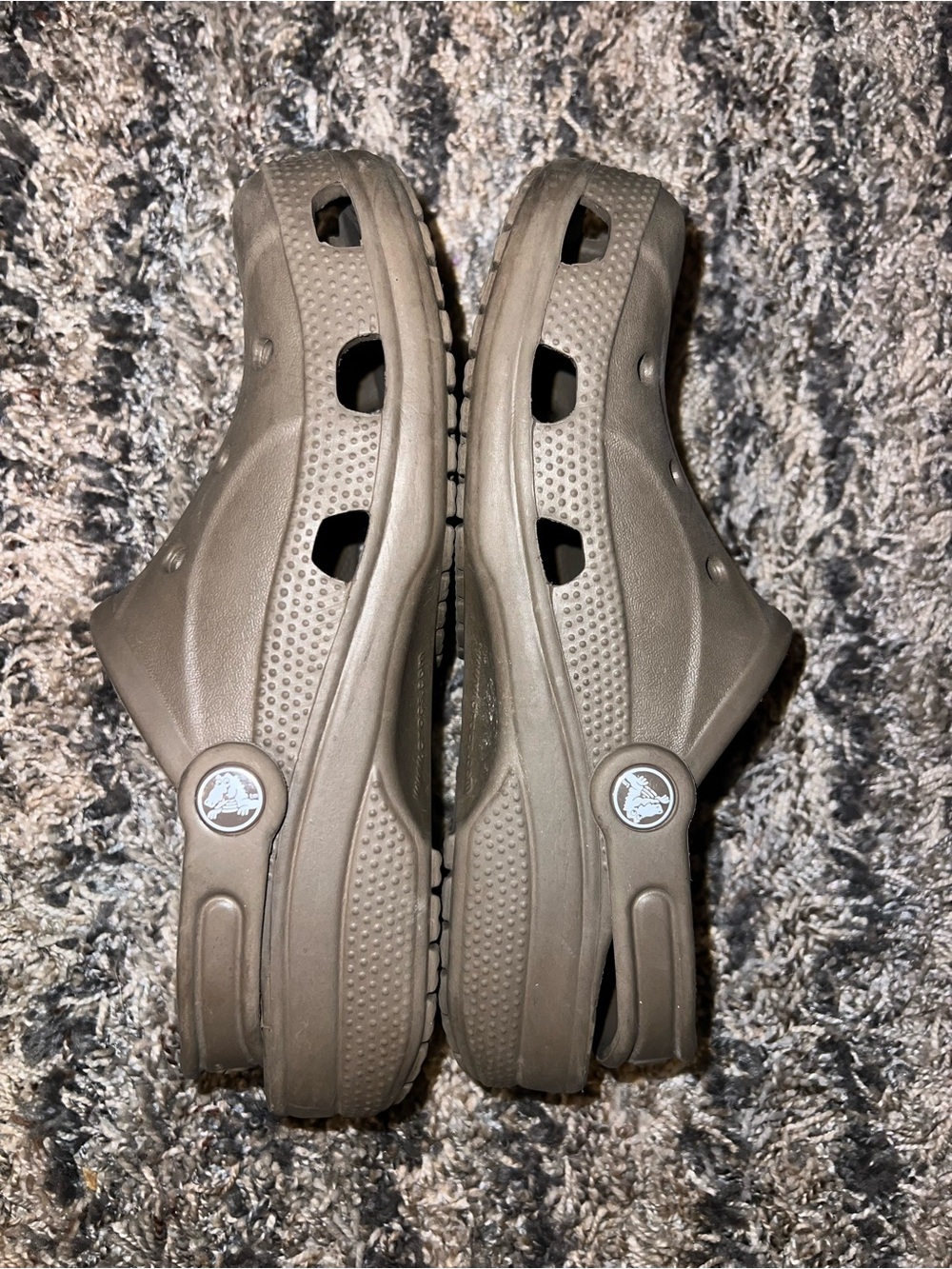 CROCS Classic Clog in Olive/Brown Tone - Picture 2 of 4